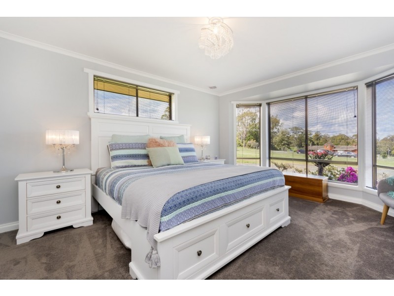 15 Christine Avenue, Devon Hills TAS 7300