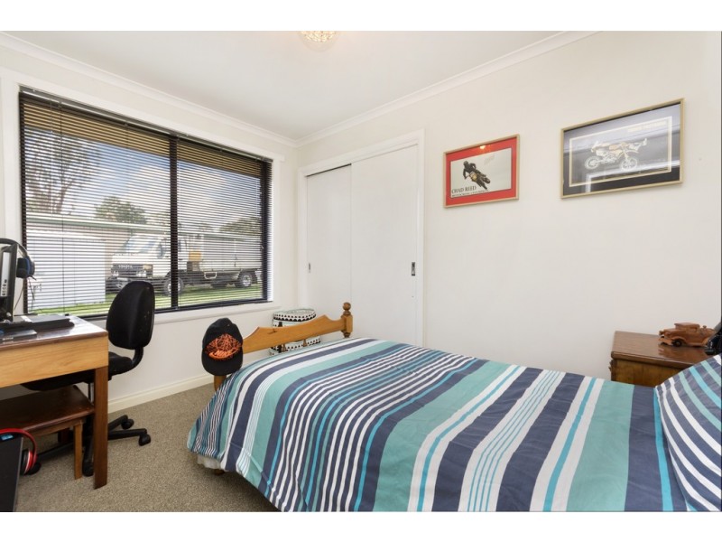 15 Christine Avenue, Devon Hills TAS 7300