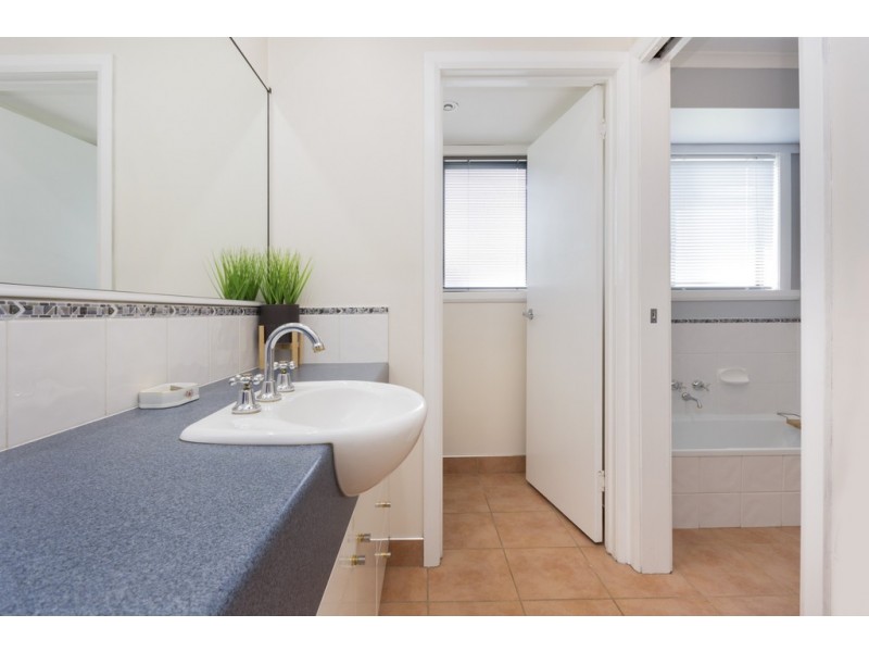 15 Christine Avenue, Devon Hills TAS 7300
