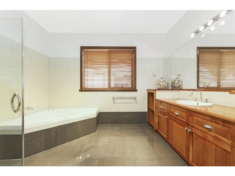 32 Porters Road, Kayena TAS 7270