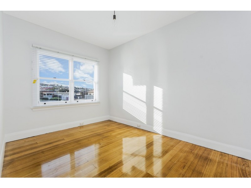 1/19 McDougall Street, Kings Meadows TAS 7249