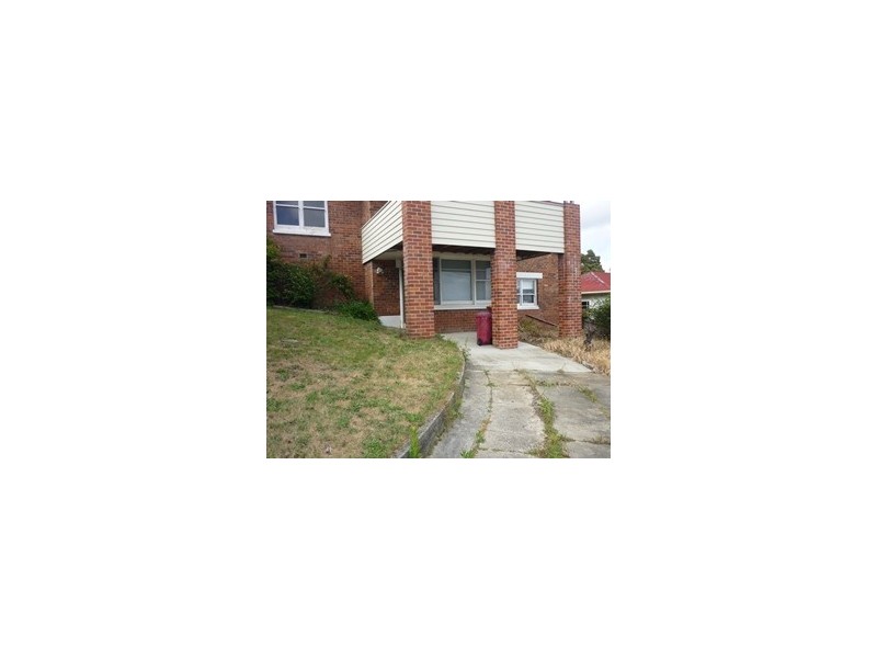 1/2 Merivale Street, South Launceston TAS 7249