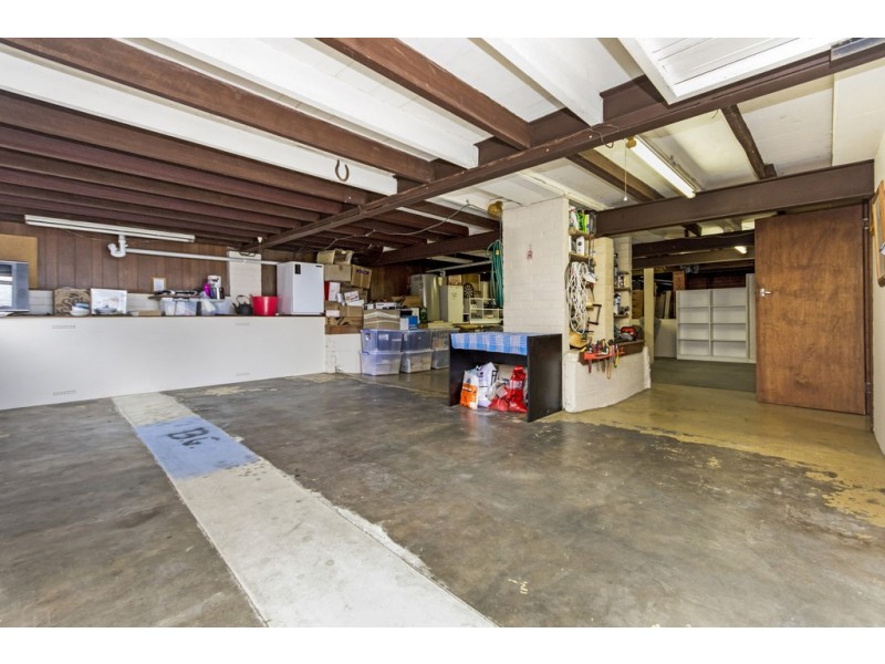 6 Procter Street, Newnham TAS 7248