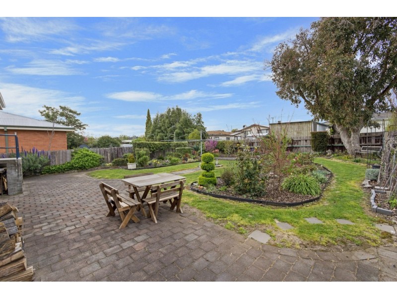 6 Procter Street, Newnham TAS 7248