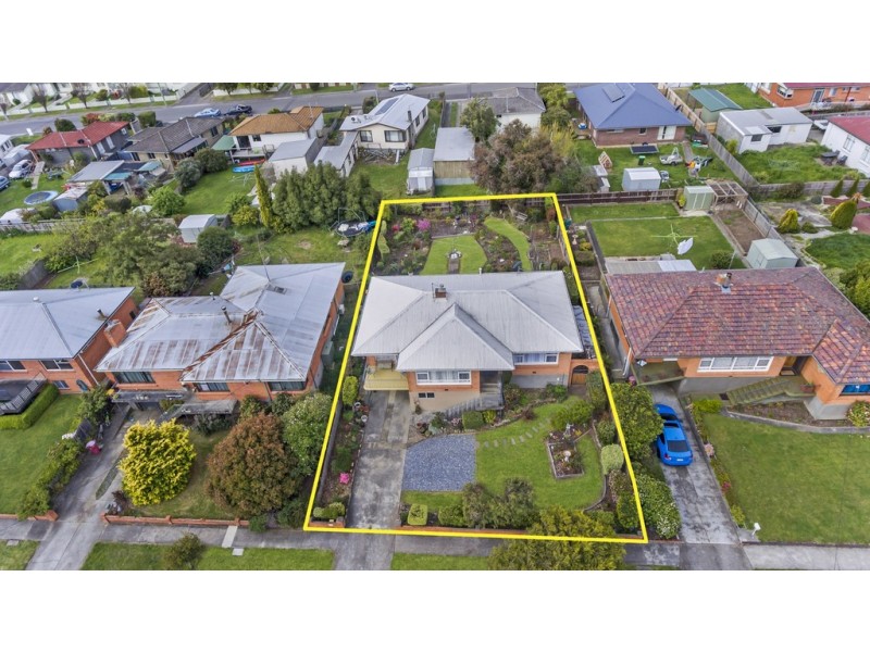 6 Procter Street, Newnham TAS 7248
