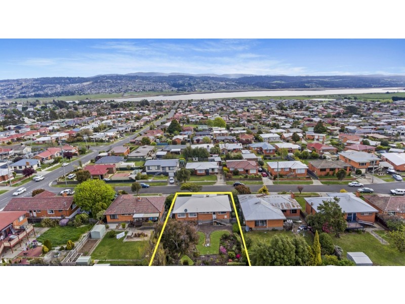 6 Procter Street, Newnham TAS 7248