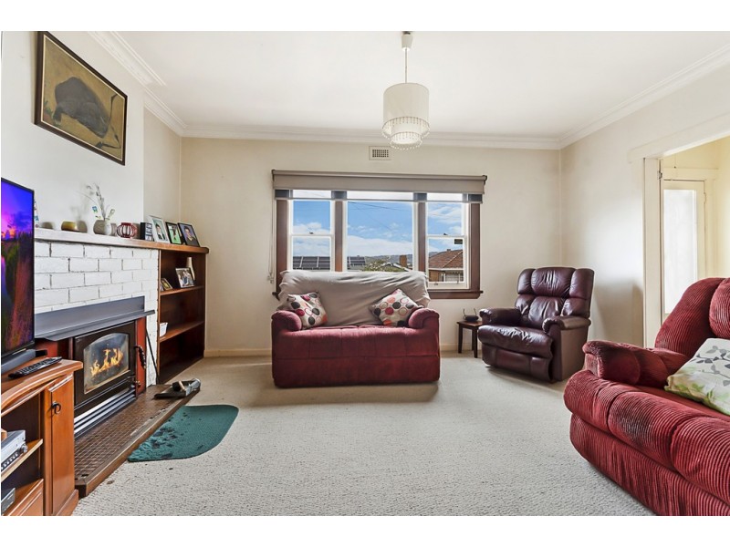 9 Clark Street, Mowbray TAS 7248