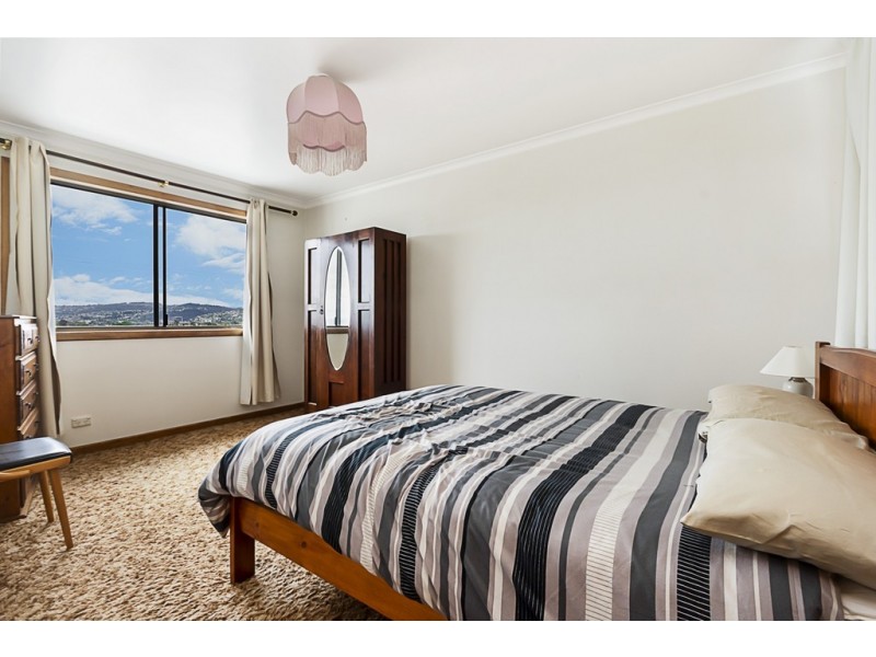 9 Clark Street, Mowbray TAS 7248