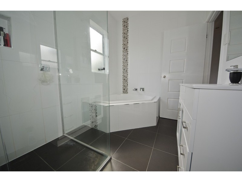 54 Gravelly Beach Road, Gravelly Beach TAS 7276