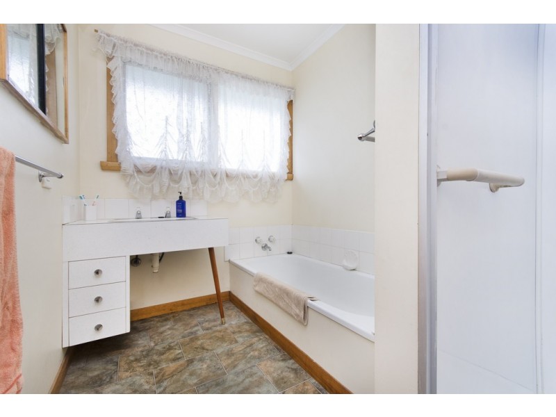 5 Henry Street, Ravenswood TAS 7250