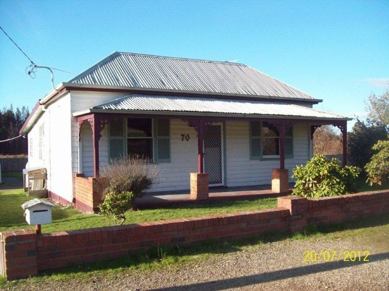 70 Weld Street, Beaconsfield TAS 7270