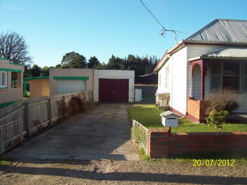 70 Weld Street, Beaconsfield TAS 7270