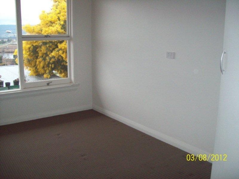 1/105 Forest Road, Trevallyn TAS 7250