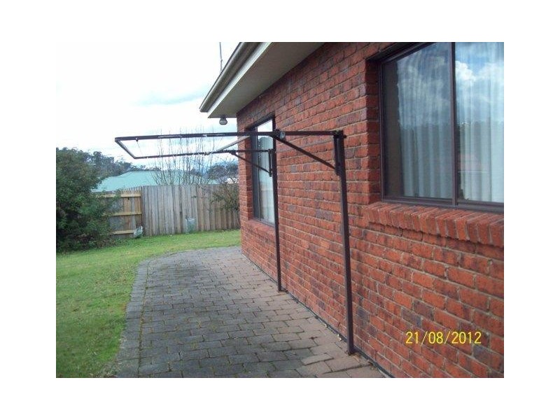 2/128 Main Road, Exeter TAS 7275