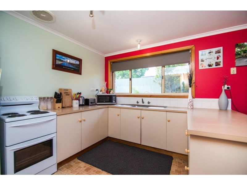Unit 4/22 Calais Street, Mowbray TAS 7248