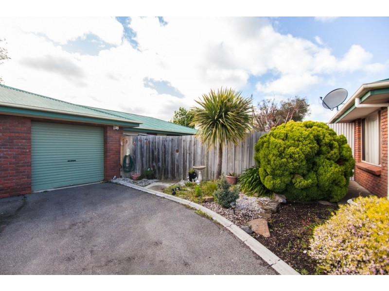 Unit 4/22 Calais Street, Mowbray TAS 7248