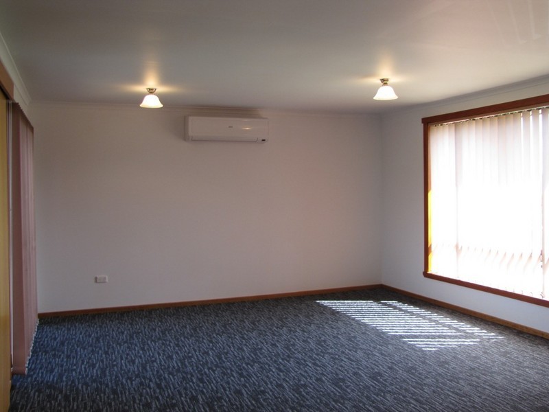 16 Goya Road, Newnham TAS 7248