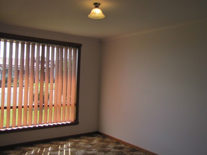 16 Goya Road, Newnham TAS 7248
