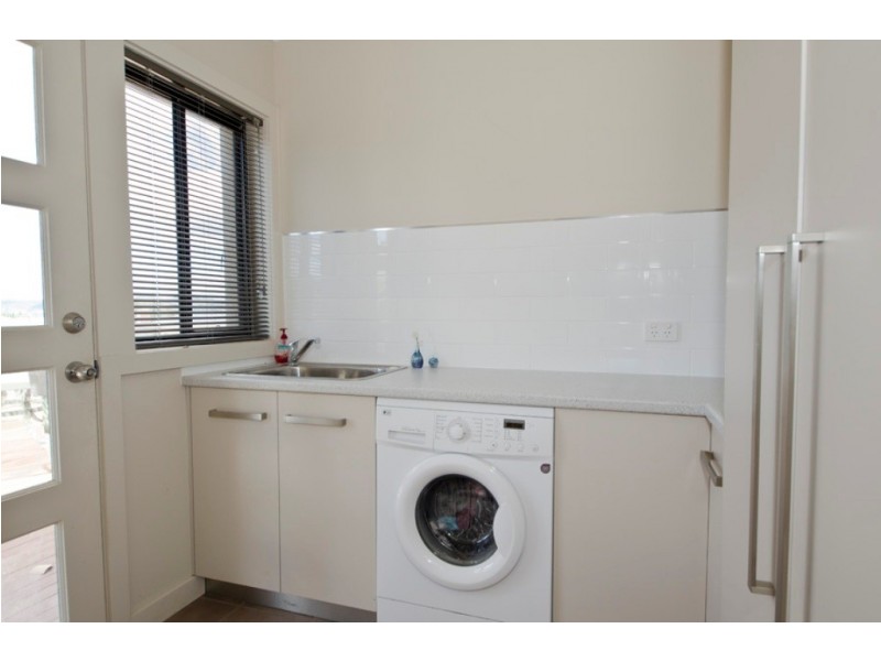 14 Crestview Court, Newnham TAS 7248