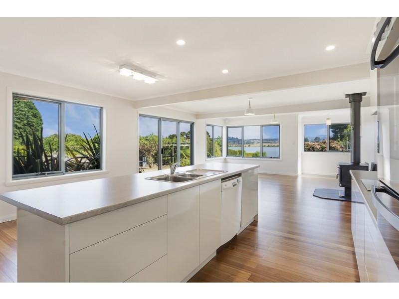 24 Beach Road, Legana TAS 7277