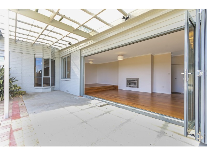 24 Beach Road, Legana TAS 7277