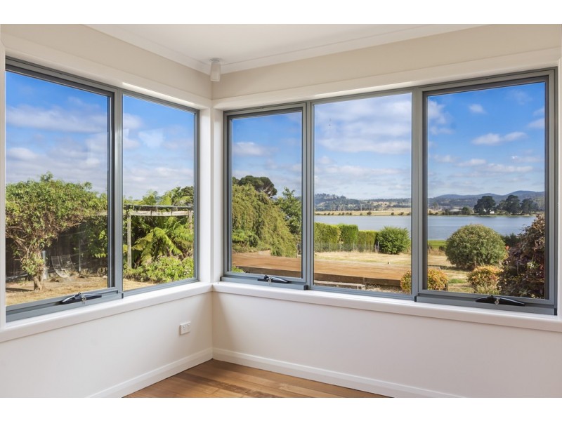 24 Beach Road, Legana TAS 7277