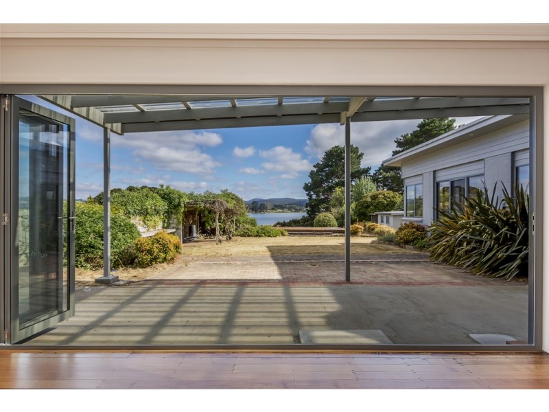 24 Beach Road, Legana TAS 7277