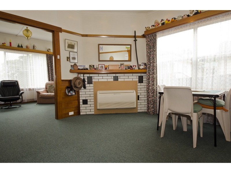 10 Alanvale Road, Newnham TAS 7248