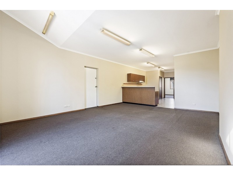 2 Yorktown Square, Launceston TAS 7250