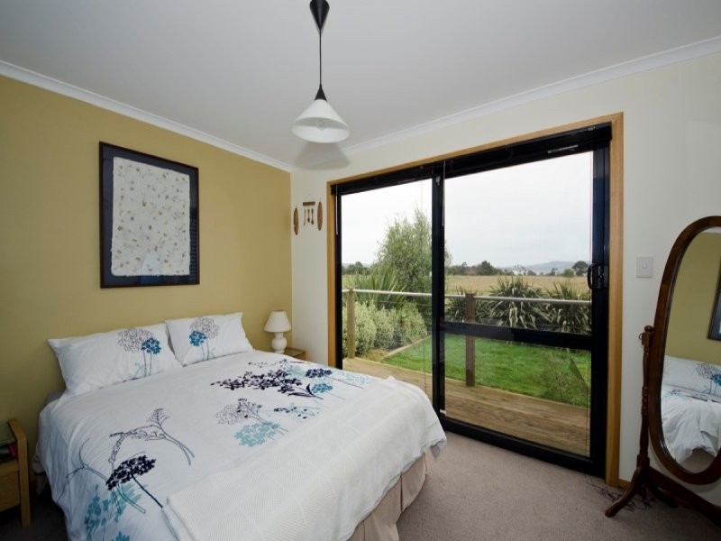 948 Windermere Road, Swan Bay TAS 7252