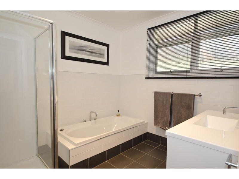 6 Maroney Street, Kings Meadows TAS 7249