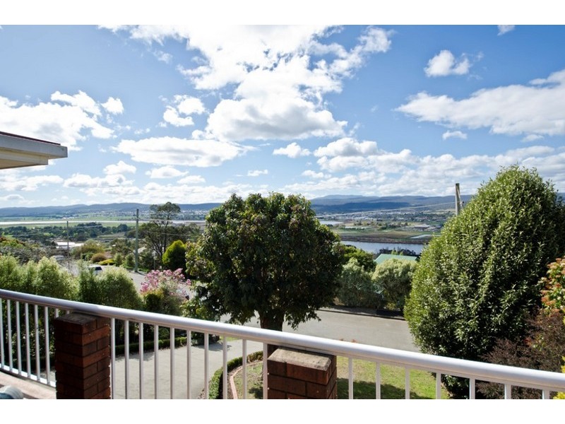 37 Newlands Street, Trevallyn TAS 7250