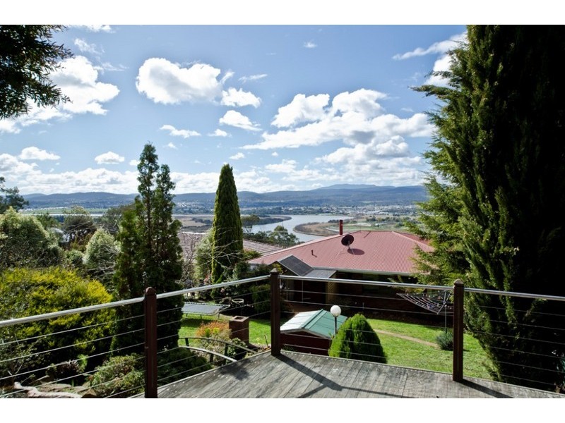 37 Newlands Street, Trevallyn TAS 7250