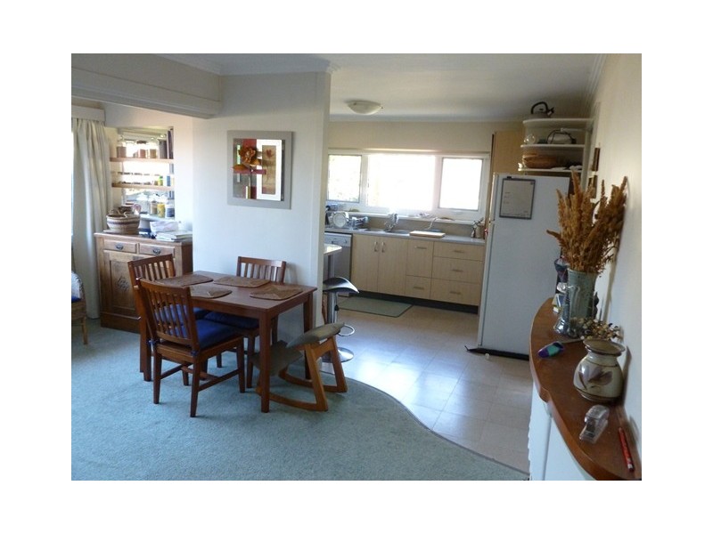 16 Broadview Crescent, Trevallyn TAS 7250