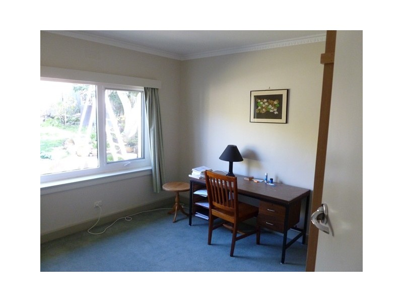 16 Broadview Crescent, Trevallyn TAS 7250