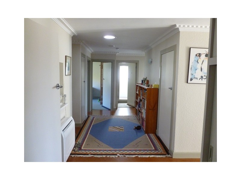 16 Broadview Crescent, Trevallyn TAS 7250