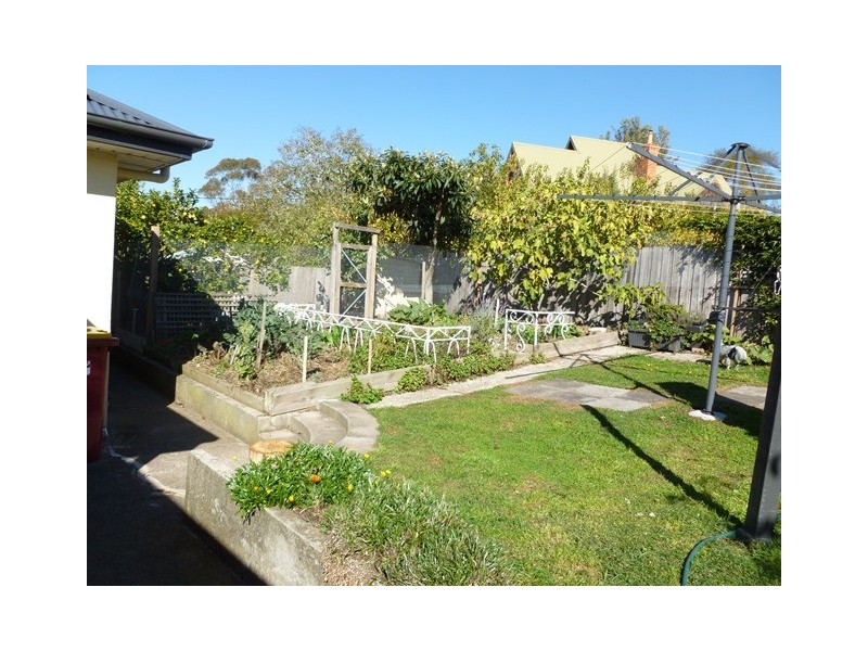 16 Broadview Crescent, Trevallyn TAS 7250