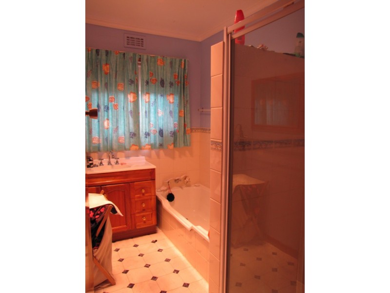 38 Oaktree Road, Youngtown TAS 7249