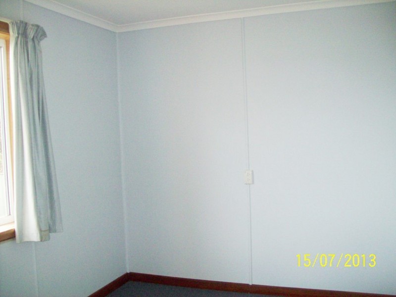 8  Carins Street, Waverley TAS 7250