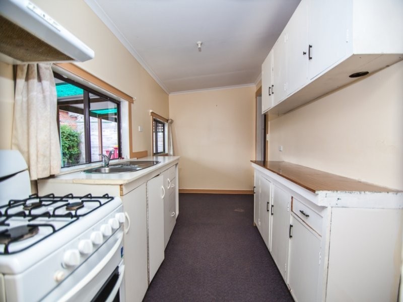 2/81 Tompsons Lane, Newnham TAS 7248