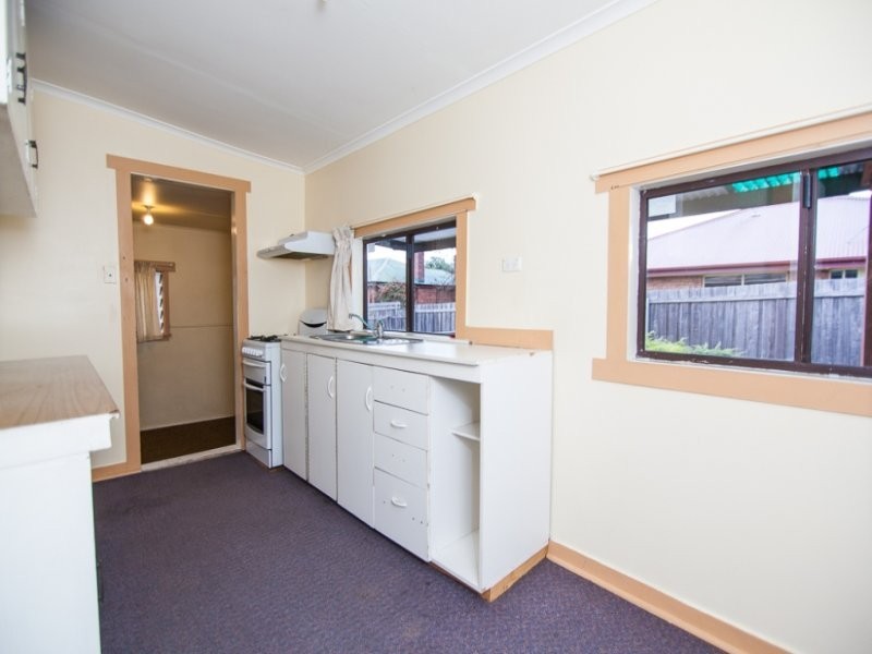 2/81 Tompsons Lane, Newnham TAS 7248