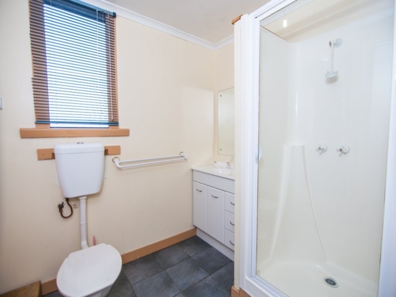 2/81 Tompsons Lane, Newnham TAS 7248