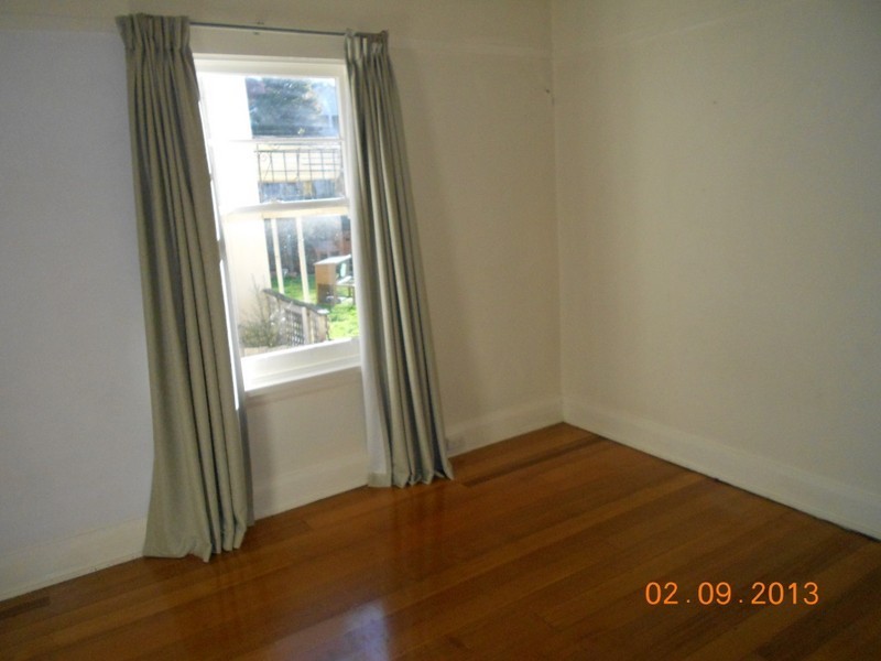 16 Connaught Crescent, West Launceston TAS 7250