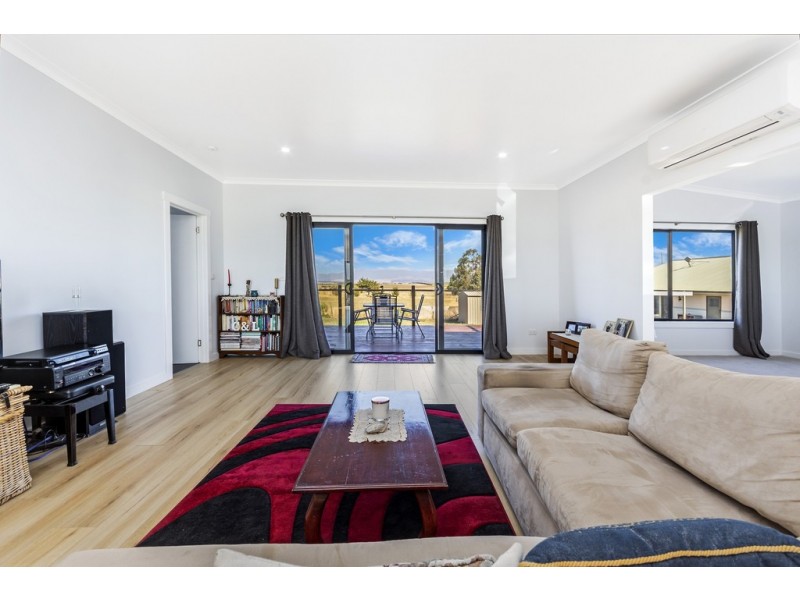 17 Saundridge Road, Cressy TAS 7302