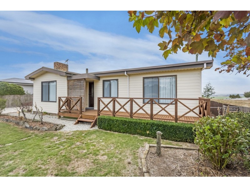129 Main Street, Cressy TAS 7302