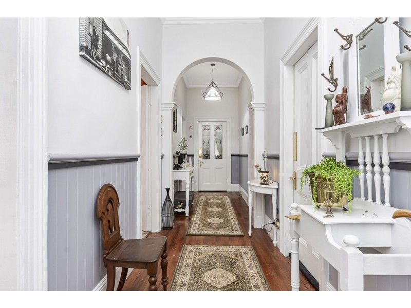 2 Church Street, Cressy TAS 7302