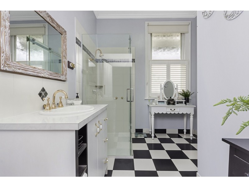 2 Church Street, Cressy TAS 7302