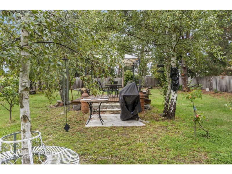 2 Church Street, Cressy TAS 7302