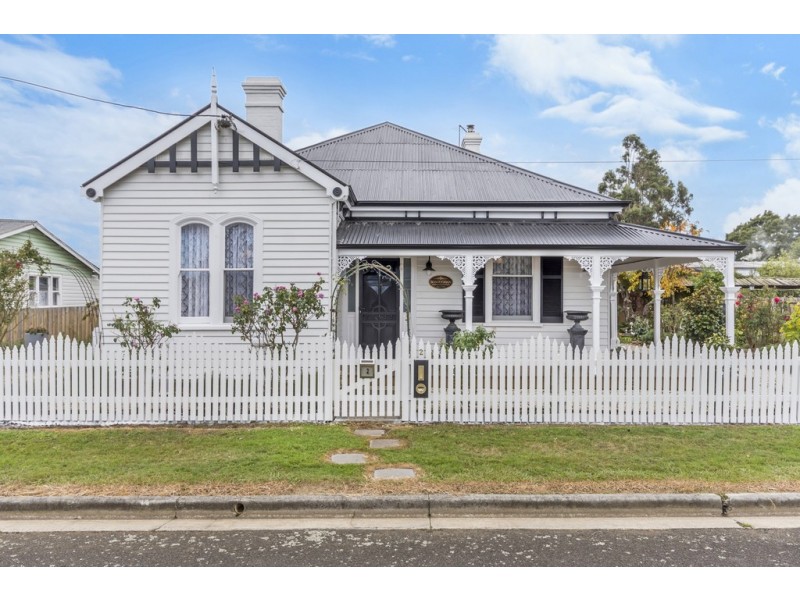 2 Church Street, Cressy TAS 7302