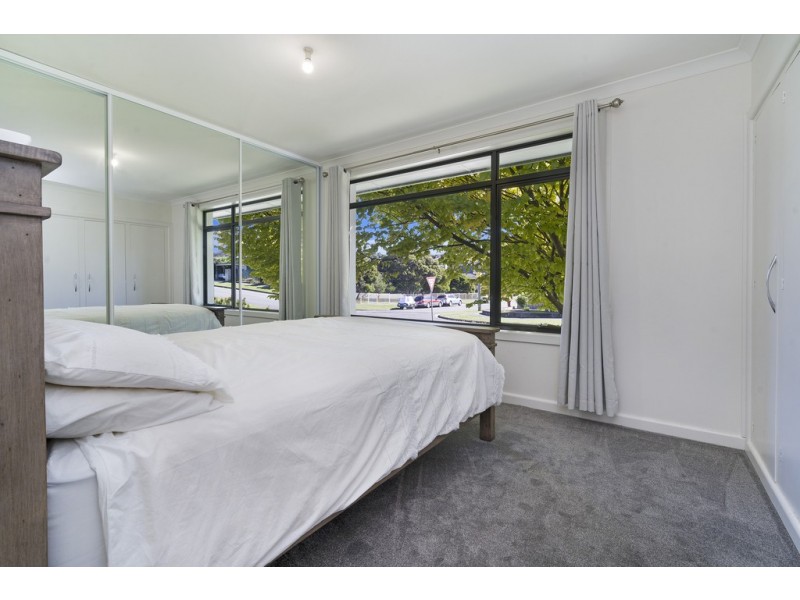 27 Lantana Avenue, Newstead TAS 7250